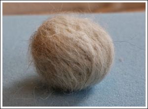 Swaledale light grey ball after 5 minutes